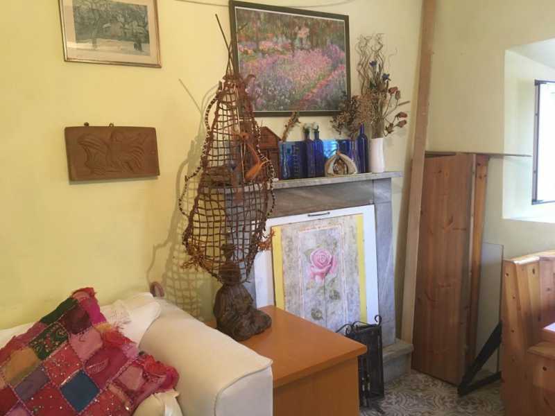 casa semi indipendente in vendita a massarosa via roma 71