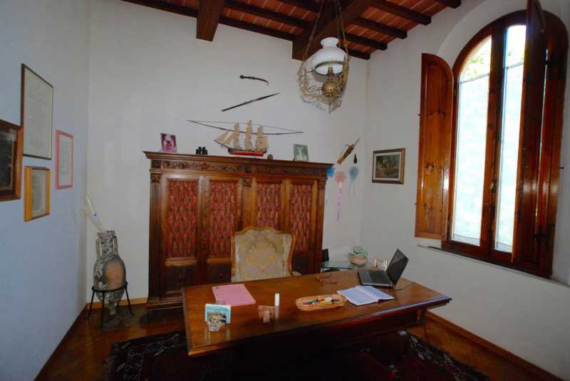 villa singola in vendita a crespina lorenzana
