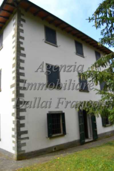 villa in vendita a firenzuola piazza agnolo 99999