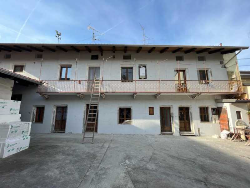 villa in vendita a saluggia via roma