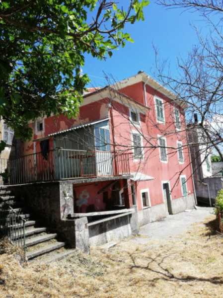 casa indipendente in vendita a varese ligure localitã  ghiggeri