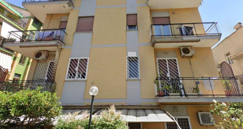 appartamento in vendita a roma via monterosso al mare