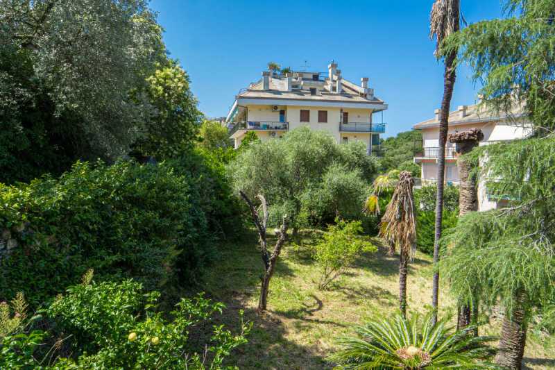 villa in vendita a genova via romana della castagna