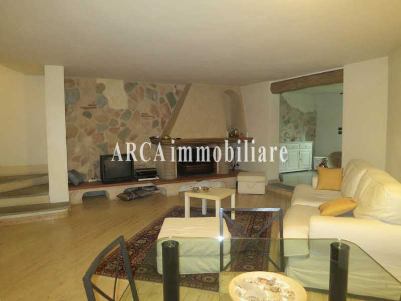 villa trifamiliare in vendita a pietrasanta capezzano foto3-145468711