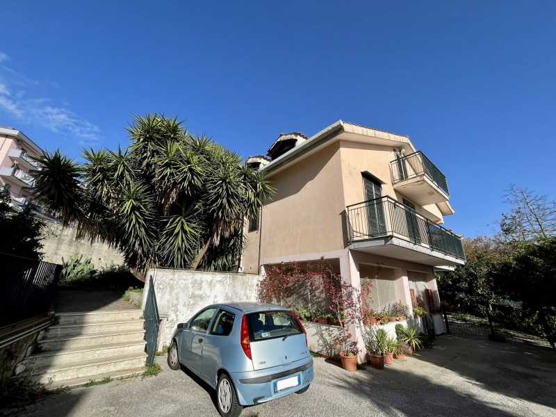 villa singola in vendita a san cipriano picentino foto2-145874371