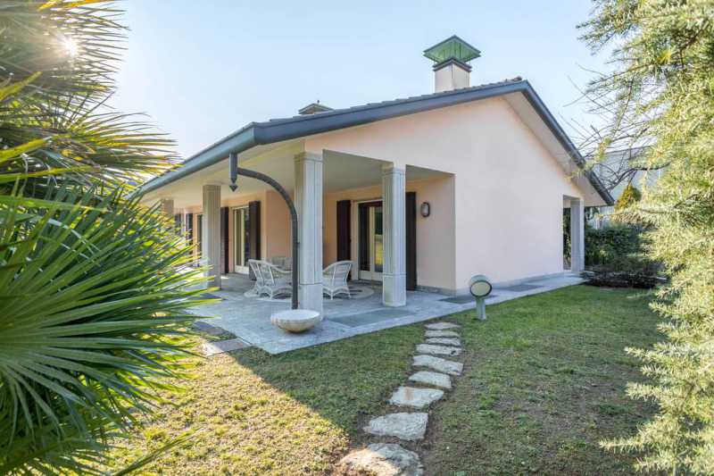 villa singola in vendita a calco foto3-146346300