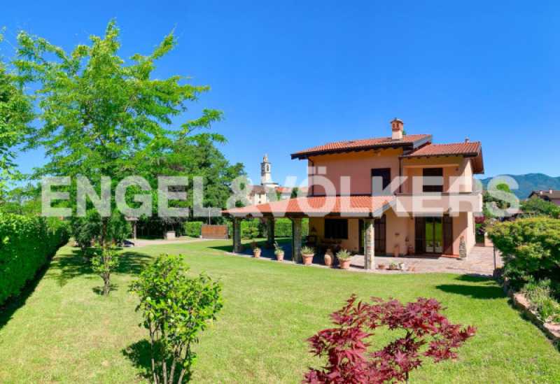 villa in vendita a bodio lomnago via gaetano donizetti