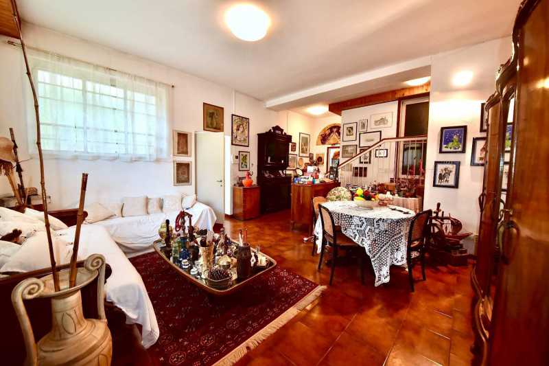 villa singola in vendita a bollate via marconi 23
