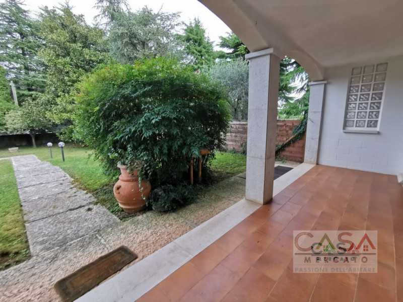 villa bifamiliare in vendita a san quirino via aprilis