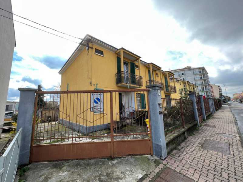 villa in vendita a settimo torinese via milano 44