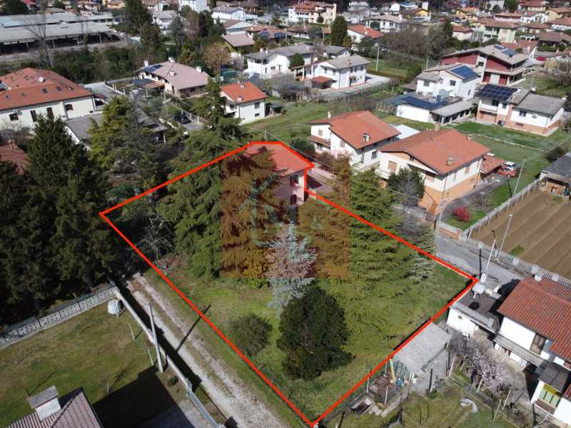 villa bifamiliare in vendita a san giorgio di nogaro via giuseppe garibaldi 18
