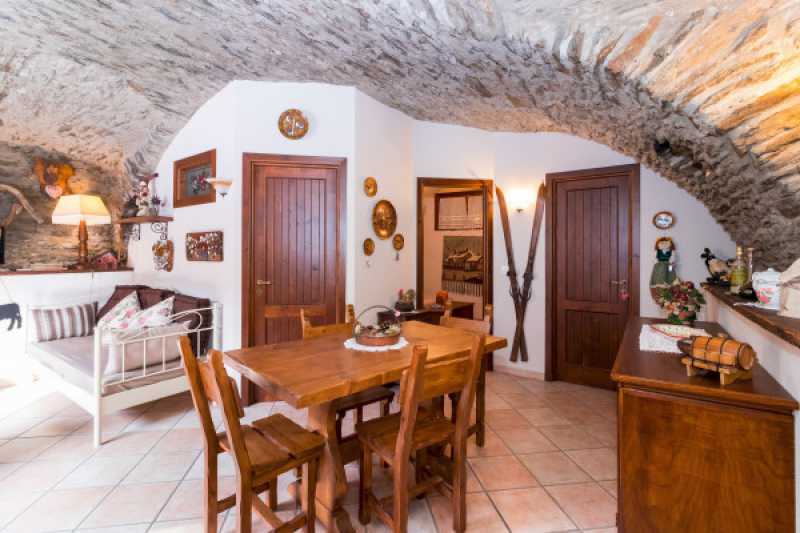 appartamento in vendita a pontechianale frazione castello