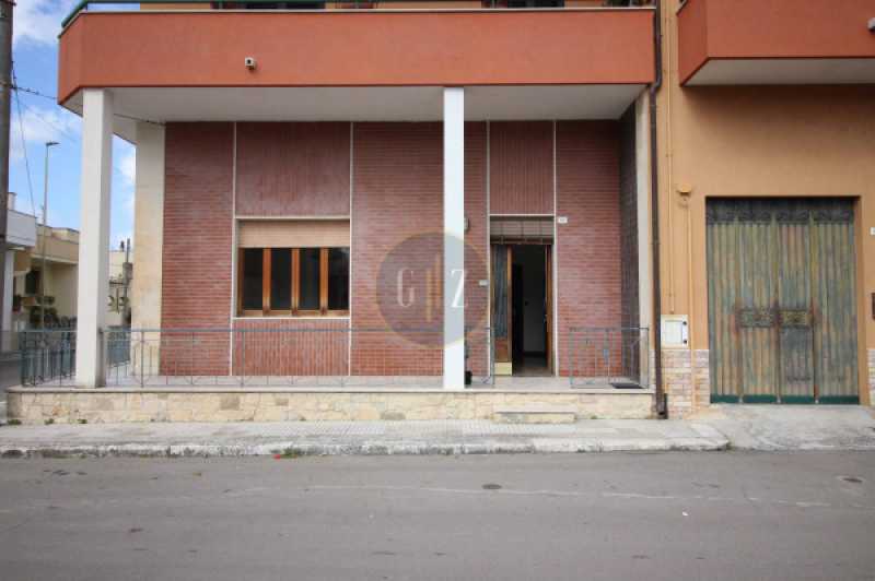 appartamento in vendita a castrignano de` greci via redipuglia 88