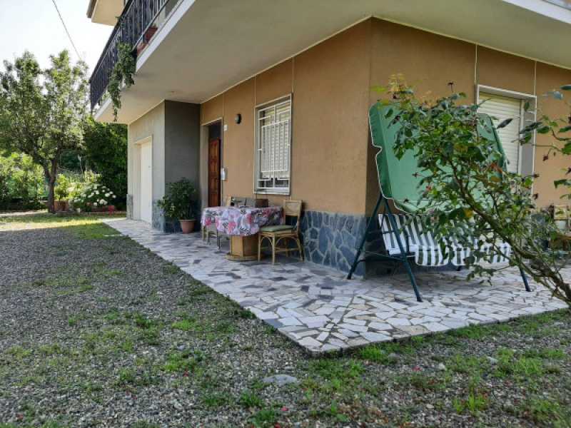 villa in vendita a melazzo localitã  quartino 24