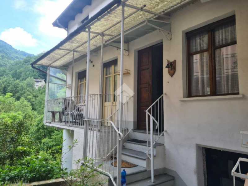 casa indipendente in vendita a pessinetto via frutã¨ 102