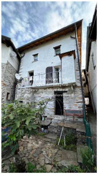 casa indipendente in vendita a valle cannobina via vittorio emanuele 37