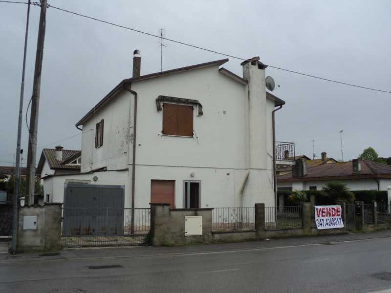 villa bifamiliare in vendita a mesola via sacche 81 foto2-151573860