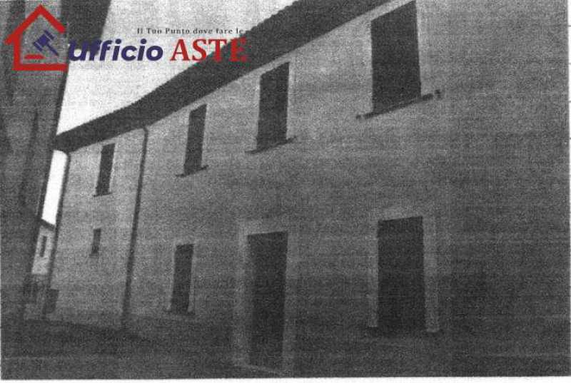 edificio stabile palazzo in vendita a foligno via colle san lorenzo 15