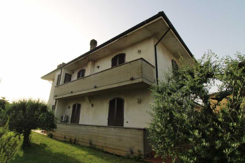 villa singola in vendita a montopoli in val d`arno capanne