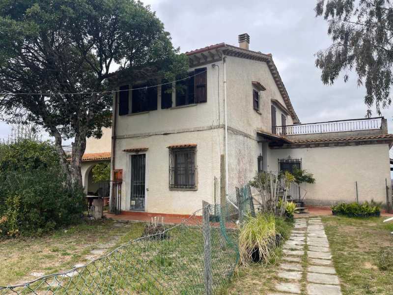 casa indipendente in vendita a crespina lorenzana lorenzana