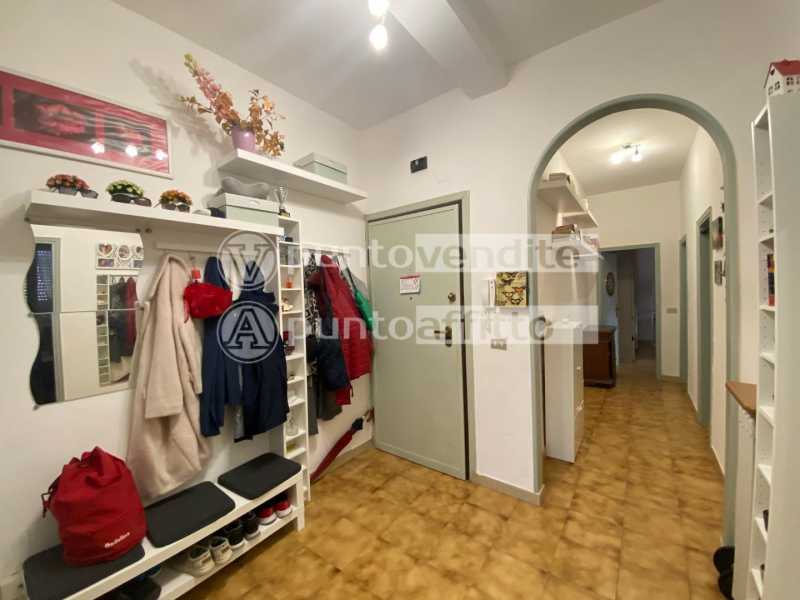 appartamento in vendita a lucca via francesco ferraris 55100 foto3-151991880