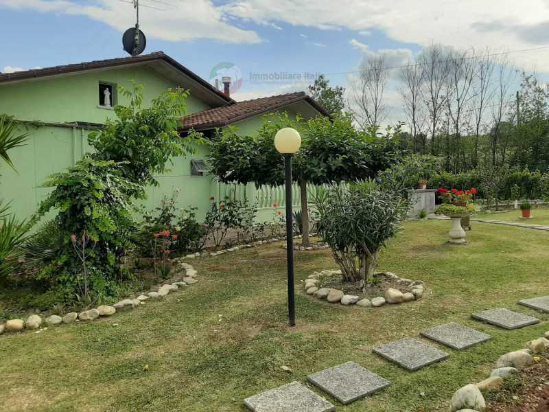 villa bifamiliare in vendita a san giovanni in marignano roma 23