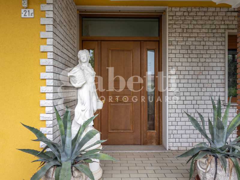 villa bifamiliare in vendita a concordia sagittaria via cesare battisti 21