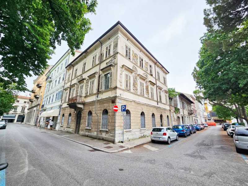 edificio stabile palazzo in vendita a gorizia via petrarca foto3-152148780