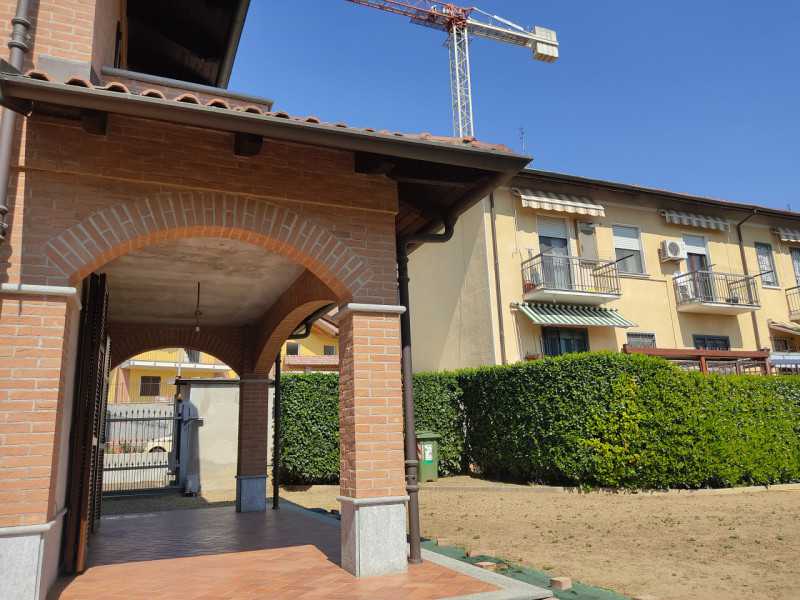 villa in vendita a moncalieri strada loreto 28