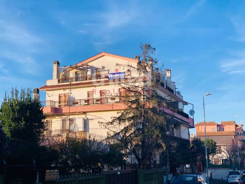 appartamento in vendita a roma via della palmarola