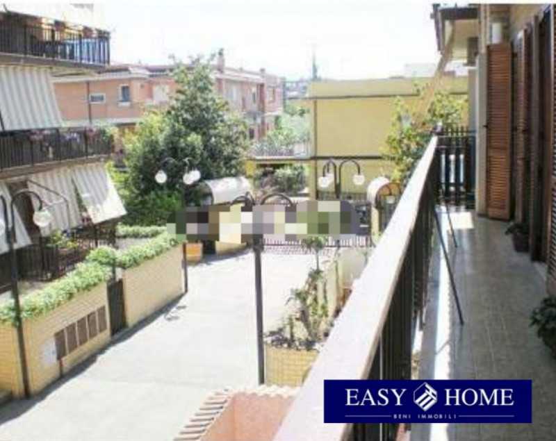 appartamento in vendita a roma via leonforte