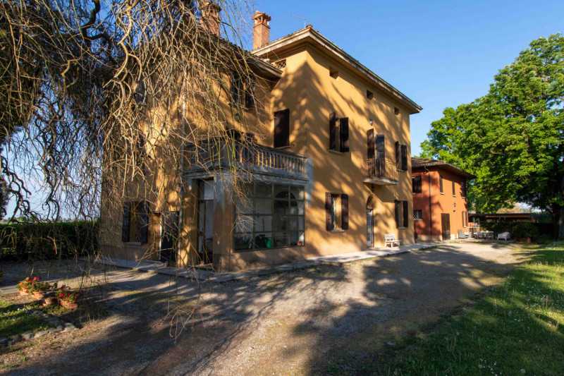 villa in vendita a bologna via frabazza 7