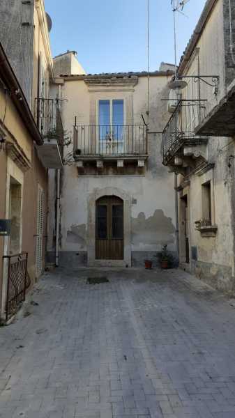 villa singola in vendita a palazzolo acreide corso vittorio emanuele 135