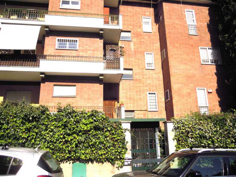 appartamento in vendita a roma via lubriano