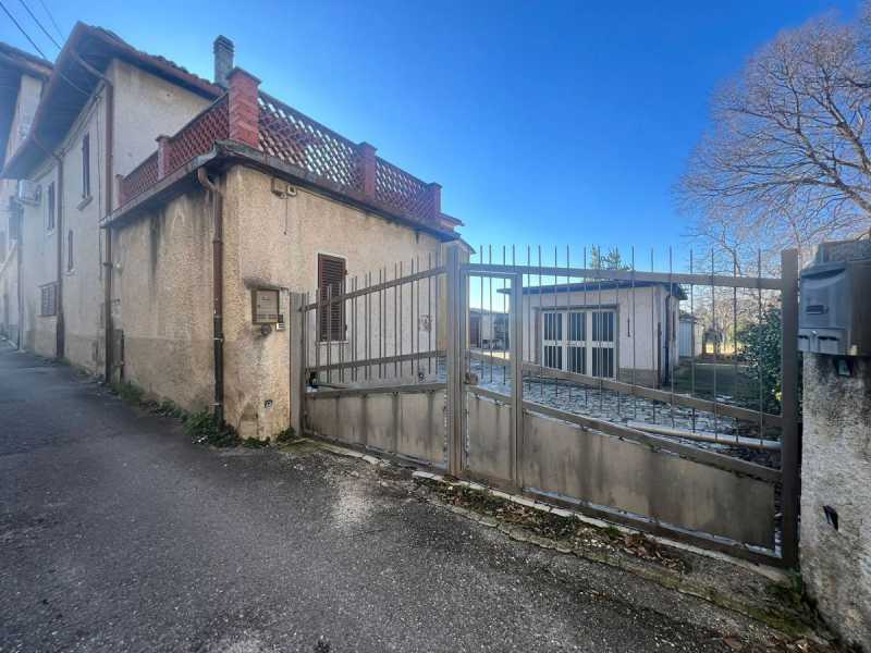 villa bifamiliare in vendita a spoleto via fraz san giacomo via francia