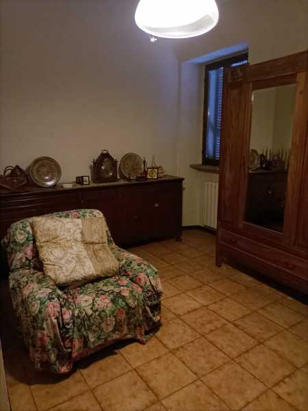 appartamento in vendita a pianello val tidone via roma