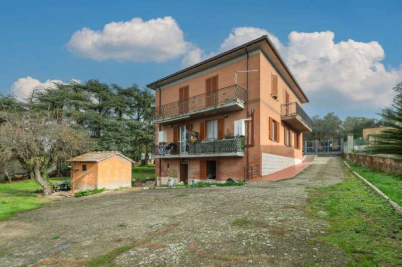 appartamento in vendita a roma viale cortina d%60ampezzo 345