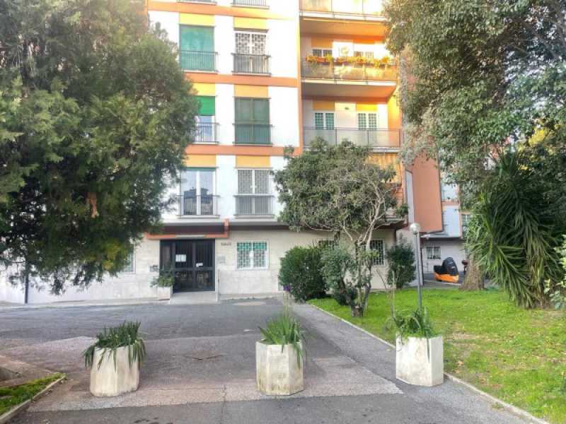 appartamento in vendita a roma via monte cervialto