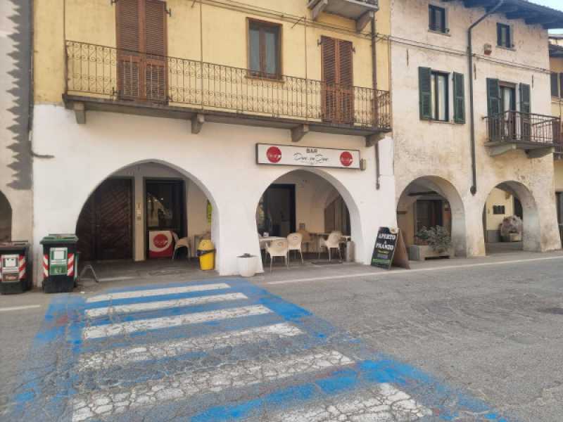 attività licenza in vendita a villafranca piemonte piazza santa maria maddalena