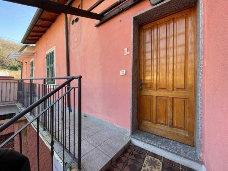 casa indipendente in vendita a tovo san giacomo via roma
