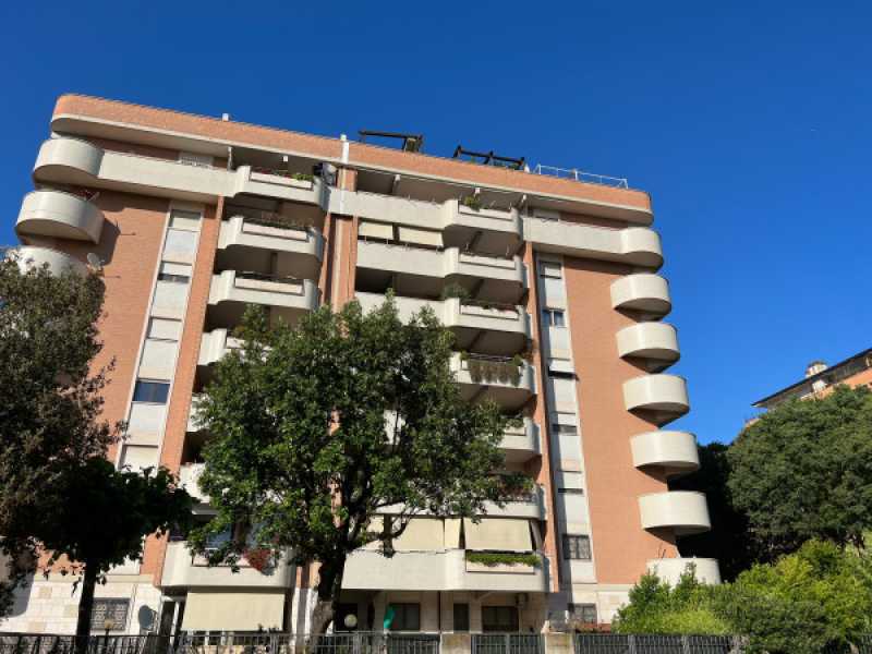 appartamento in vendita a roma viale cittã  d%60europa 591