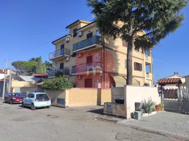appartamento in vendita a roma via bolotana