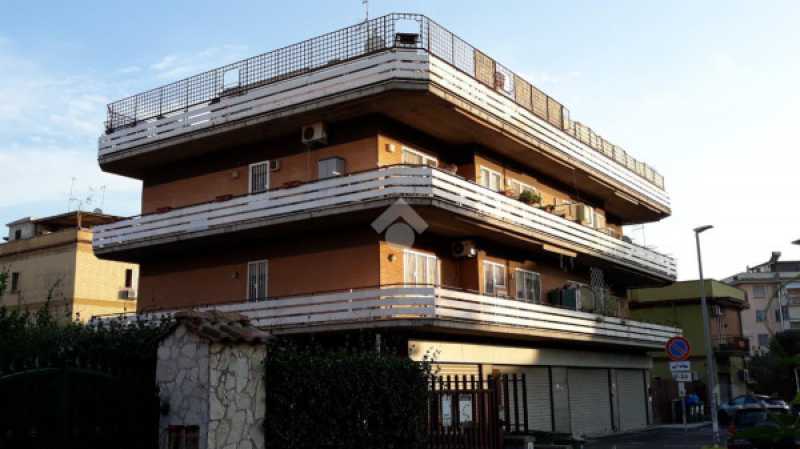 appartamento in vendita a roma via augusto casciani 6