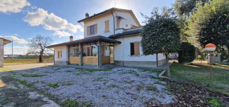 casa indipendente in vendita a forlì