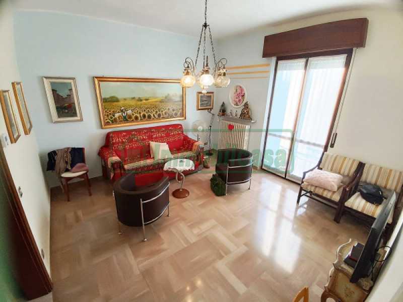 appartamento in vendita a seriate corso roma
