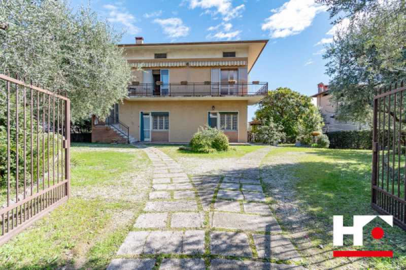 villa in vendita a toscolano maderno via statale maderno 72