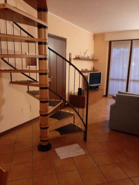 appartamento in vendita ad arsago seprio via roma