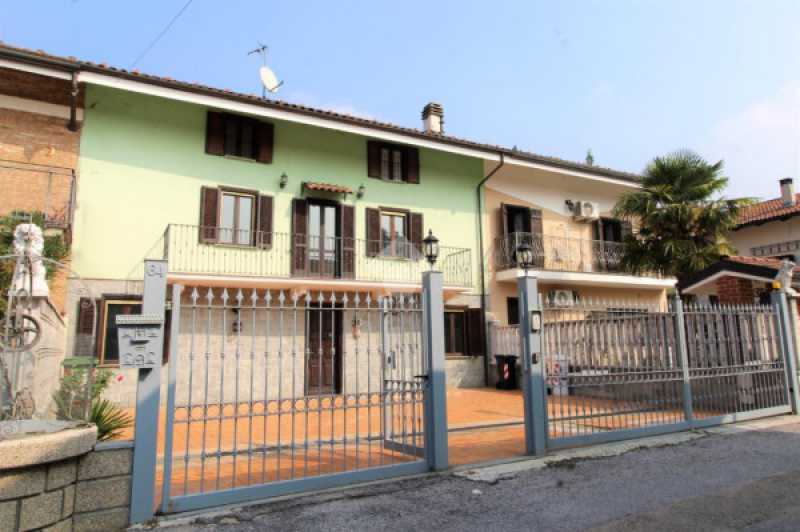 casa indipendente in vendita a santena via tetti agostino 64