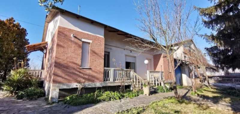 villa in vendita a montegrosso d`asti via santo stefano