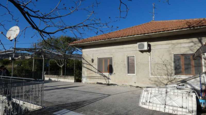 villa in vendita a fiumefreddo di sicilia contrada lavina 2